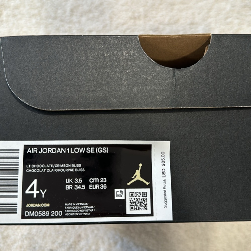 Jordan 1s - Picture 3 of 3